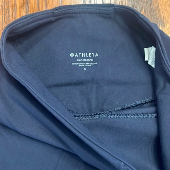 Athleta Navy Elation Capris - Picture 5 of 5